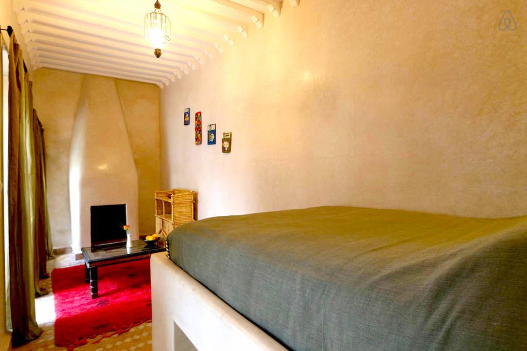 Riad Chez L'Africain Marrakesh Ruang foto