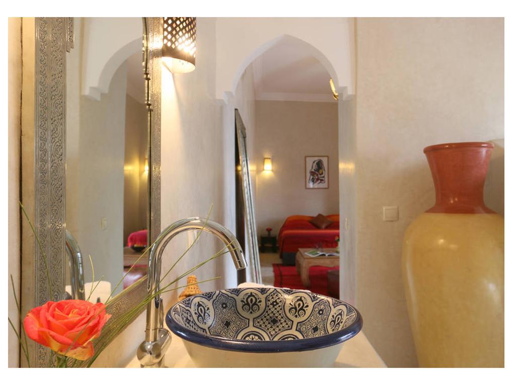 Riad Chez L'Africain Marrakesh Ruang foto